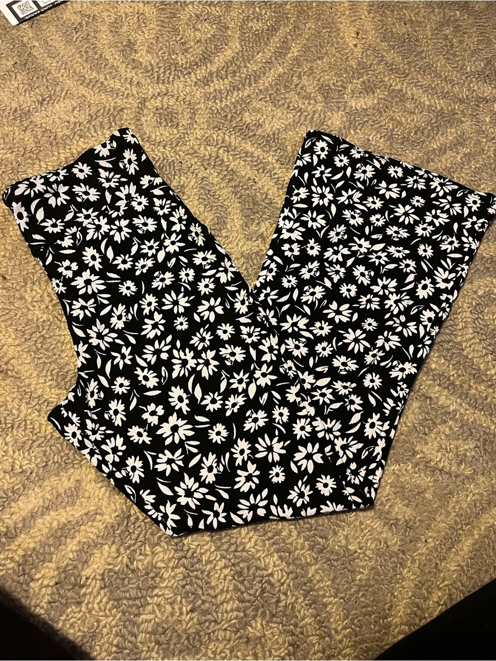Planet Gold Black and White Ribbed Floral Flare Pants.